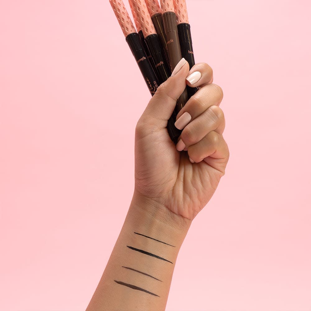 Benefit Cosmetics Roller Liner Liquid Eyeliner Black (2 Sizes) Benefit Cosmetics Roller Liner Liquid Eyeliner Black (2 Sizes)